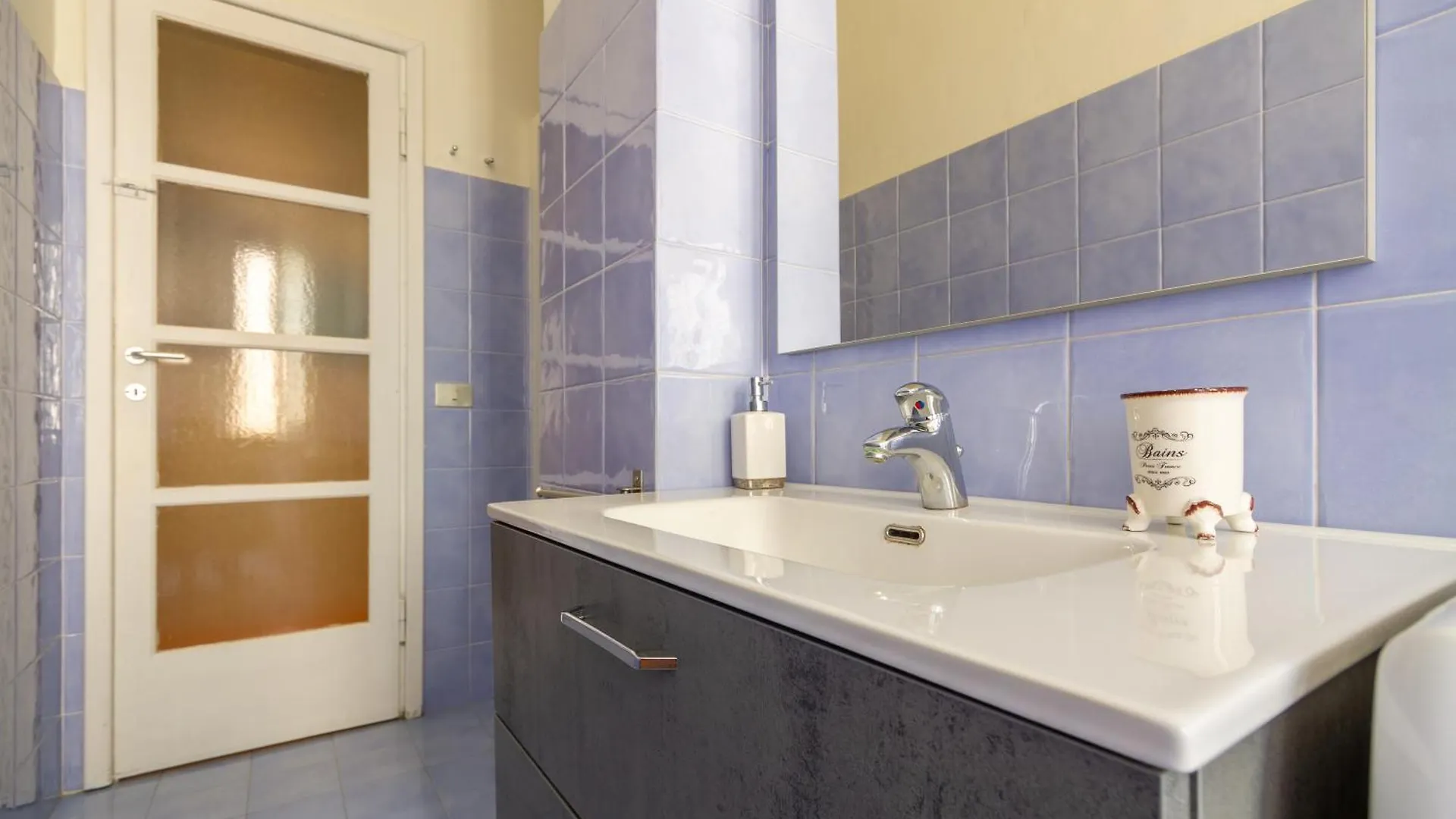 Marghera 10 The Milanese Experience 0*, Milan