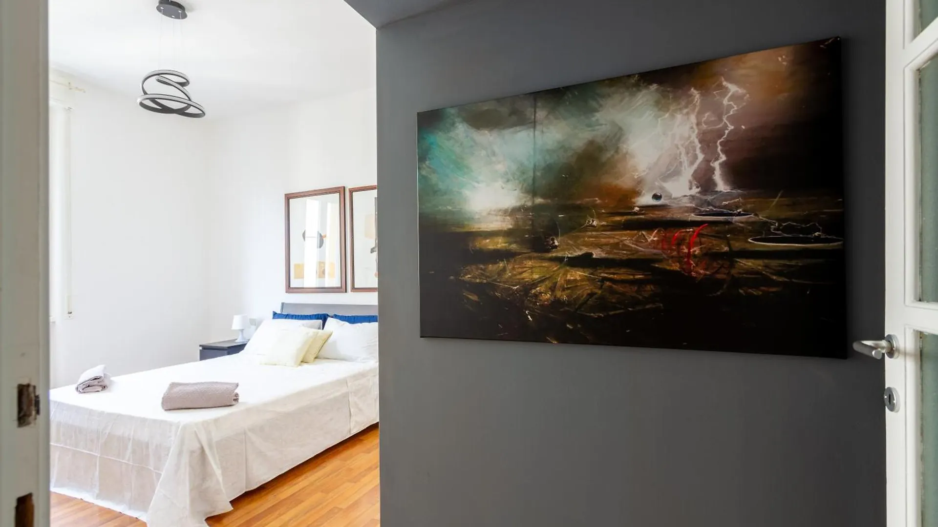 Marghera 10 The Milanese Experience Apartment